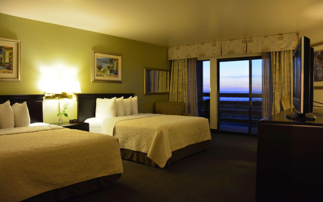 SureStay Plus Hotel by Best Western Gold Beach