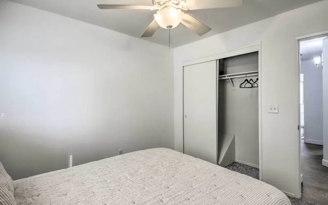 Central Bakersfield Townhome w/ Private Patio