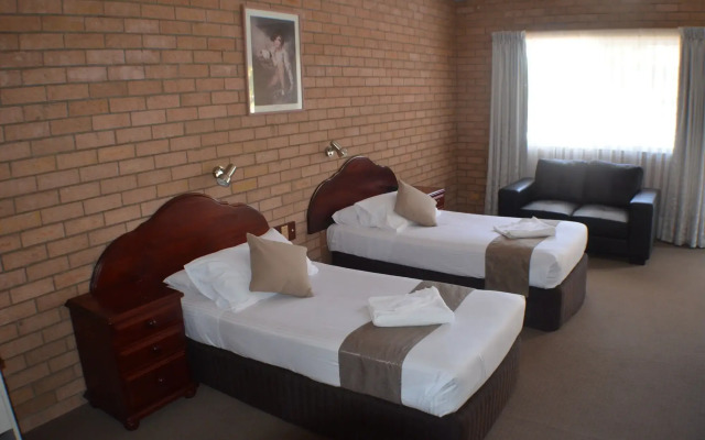 Deer Park Motor Inn