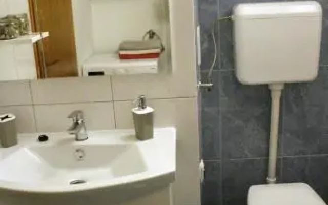 Apartment Karega