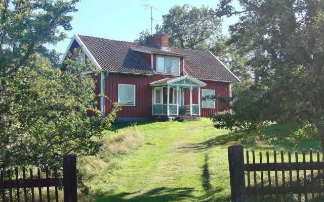 6 Person Holiday Home in Morlunda