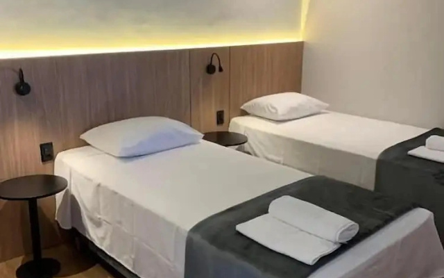 Grand Hill Hotel