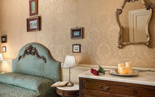 Suite Borbone Royal