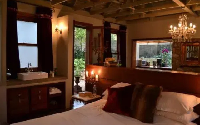 Festina Lente Guesthouse
