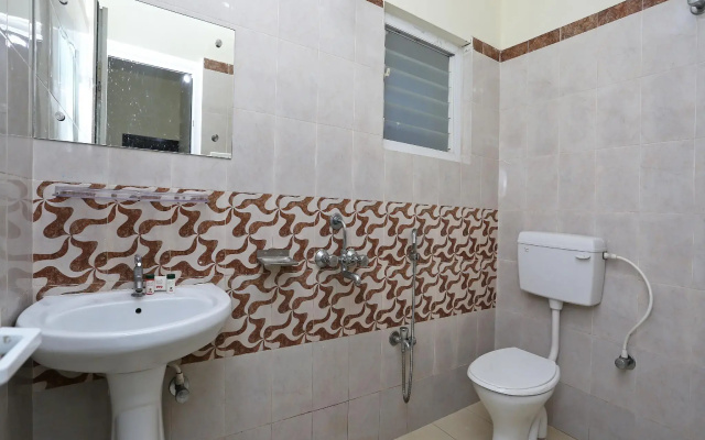 OYO 9548 Hotel Regent