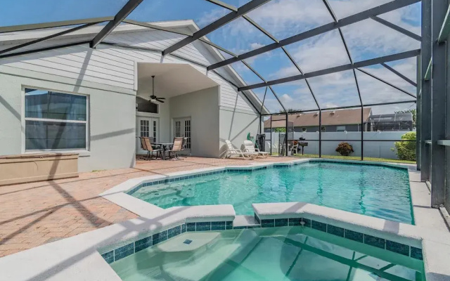 Santee Villa