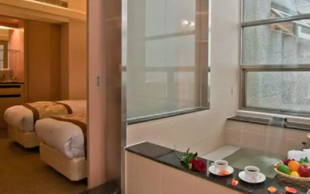 Jinshan Bay Hot Spring Resort (Quarantine Hotel)