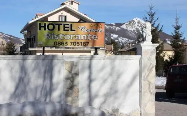 Hotel Cenzo