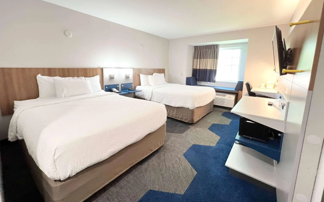 Microtel Inn by Wyndham Janesville