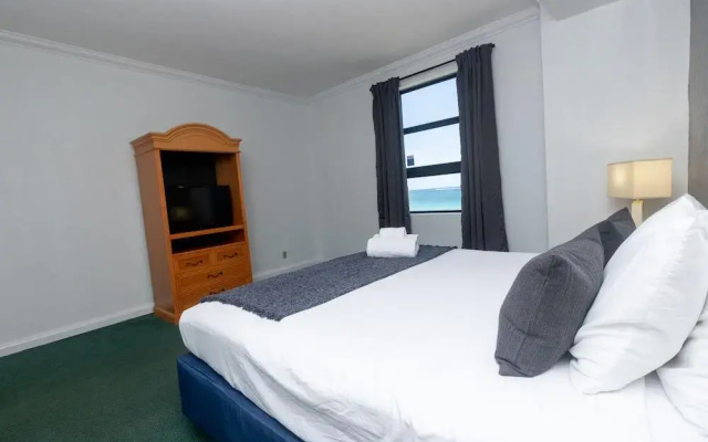 629 Ocean View Hollywood Beach
