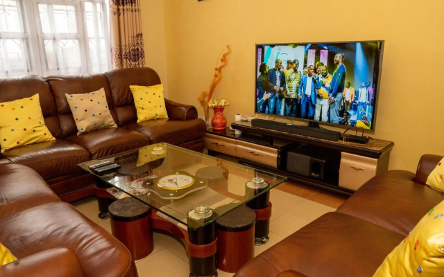 Bonaventure Apartment