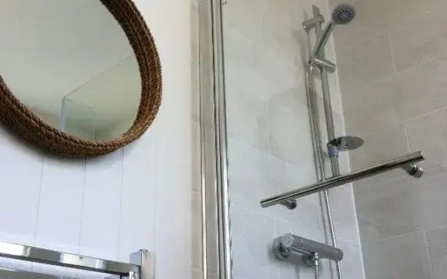 Harbour Retreat Padstow - Entire Apartment