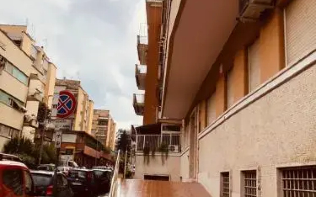 House Serena in Rome