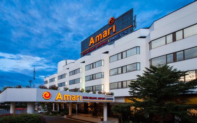 Отель Amari Don Muang Airport Bangkok Таиланд, Бангкок - 11 отзывов об отеле, цены и фото номеров - забронировать отель Amari Don Muang Airport Bangkok онлайн вид на фасад