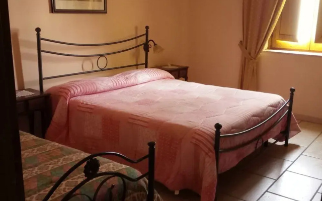 Tavernola - Locanda Di Campagna