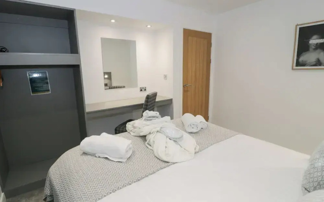Luxury Lodge 53