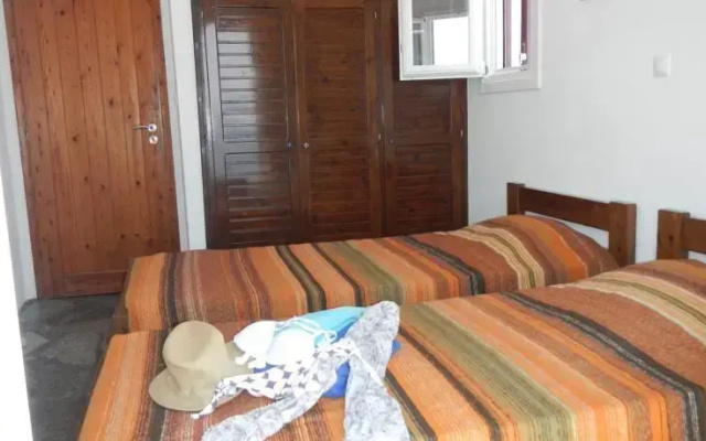 Playera Bungalow