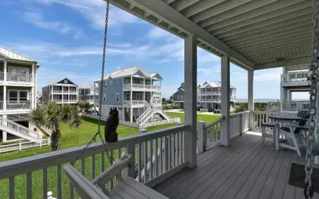 Neptune's Sanctuary by Ryson Vacation Rentals