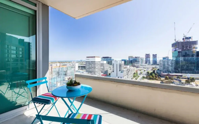 ALLINDA, 1BDR Melbourne Apartment