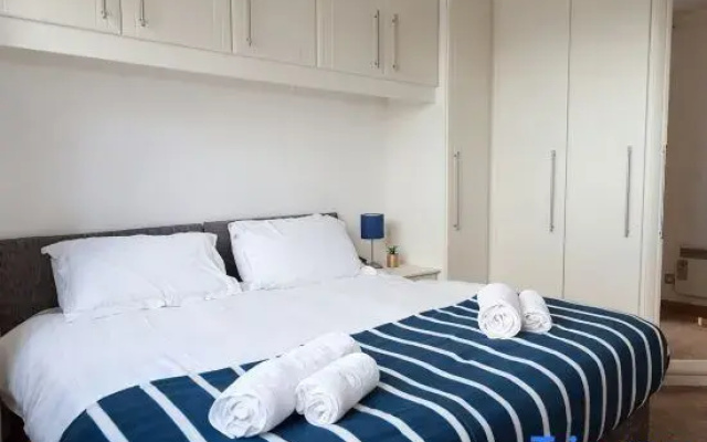 % LongStays | Roof Top Penthouse | Free Parking %