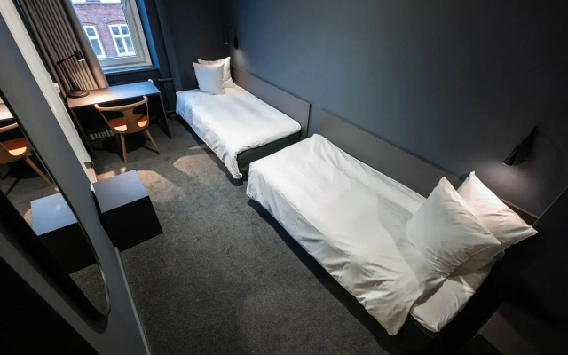 Hotel Maritime