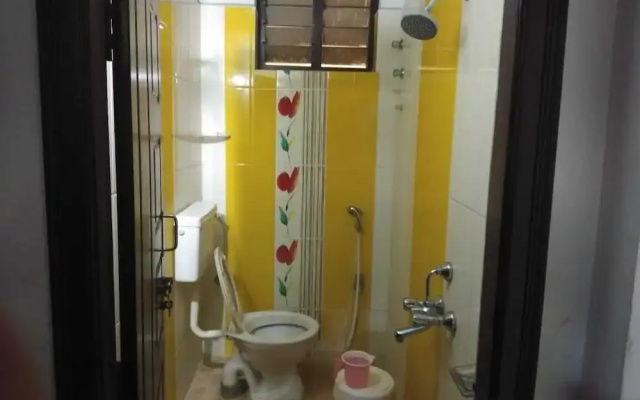 Iroomz Lotus Grand