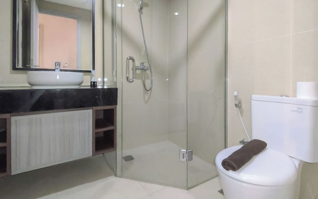 Elegant And Cozy 2Br At Grand Sungkono Lagoon Apartment