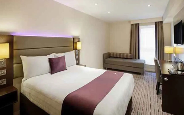 Premier Inn Portsmouth Dockyard