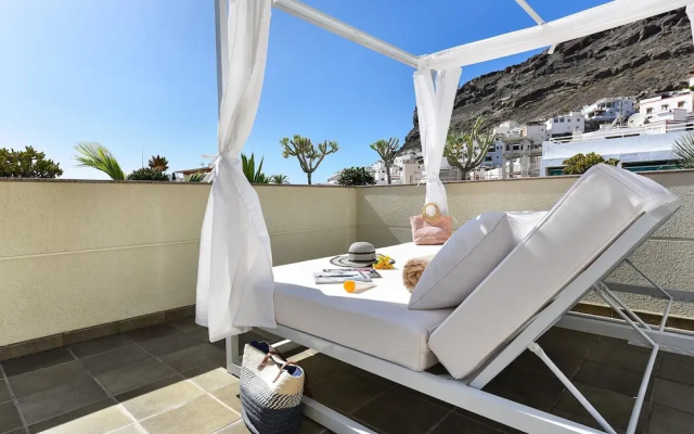 Luxury Penthouse With Terrace Mogan VII