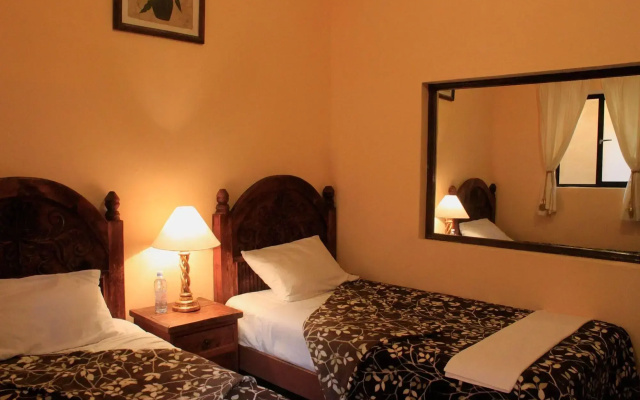 Hotel Allende
