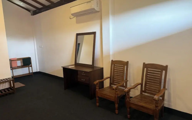 Thomasz Lodge