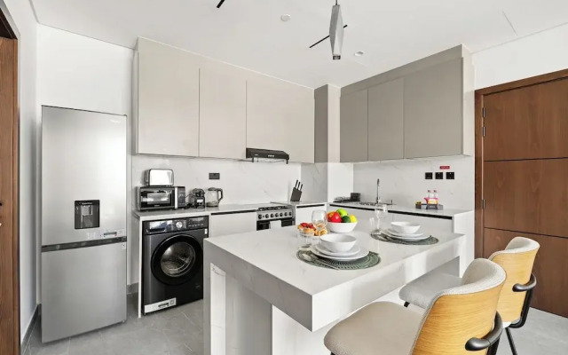 Stylish 1BR Near Museum of the Future
