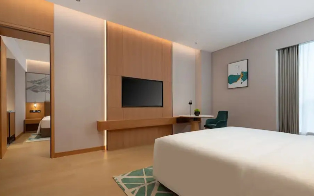 Holiday Inn Weinan Etdz by IHG