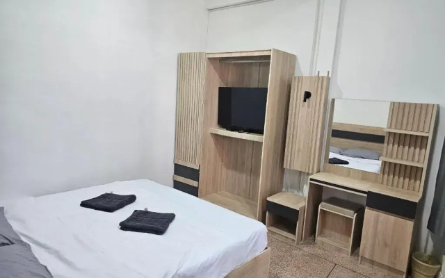 Urban Jungle Hostel