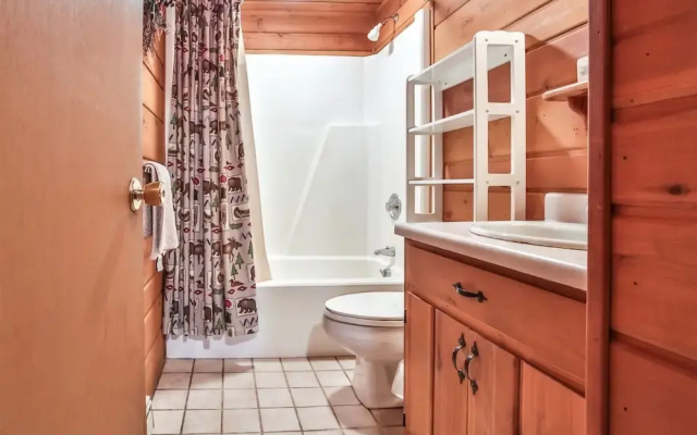 Pinewood #8512 - 3 Br Home