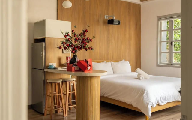 Cham's Hotel & Homestay