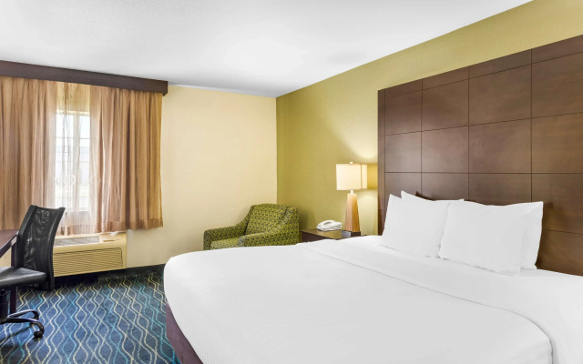 Best Western Oglesby Inn