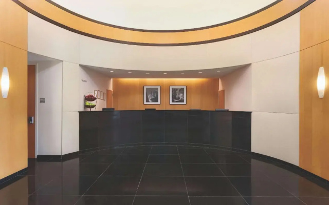 Dolce Palisades Hotel