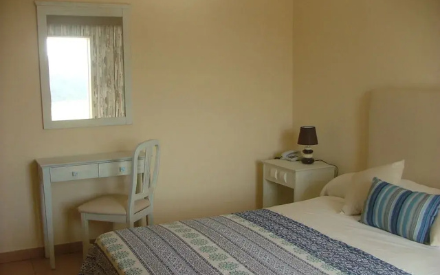 Hotel Praia do Burgau - Turismo de Natureza