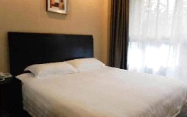 Jitai Hotel (Tongji University Branch)
