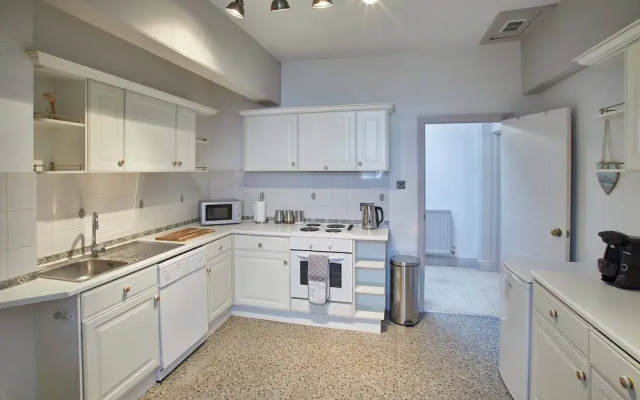 The Observatory Apartment