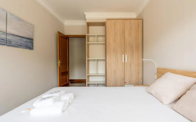 Zubia apartment by People Rentals