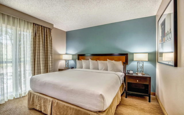 Embassy Suites by Hilton Memphis East Germantown Area