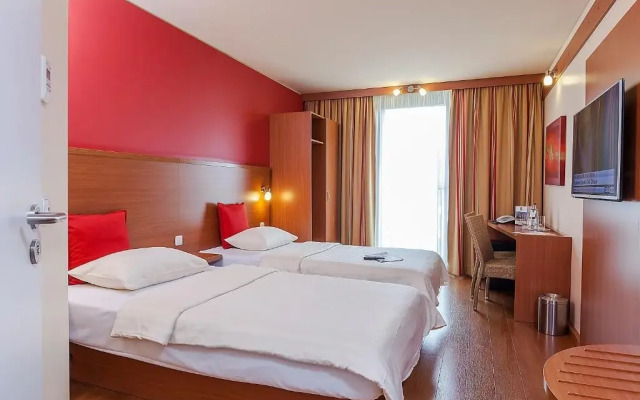 Отель Premier Inn Frankfurt City Europaviertel