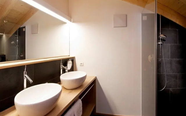 Zin Senfter Residence