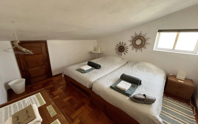 Coral Seaside Rooms