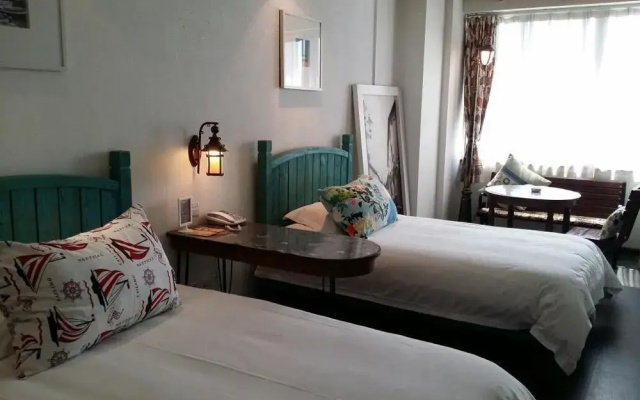 Eken Hotels