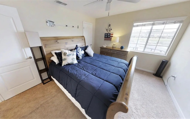 Paradise Palms 3073