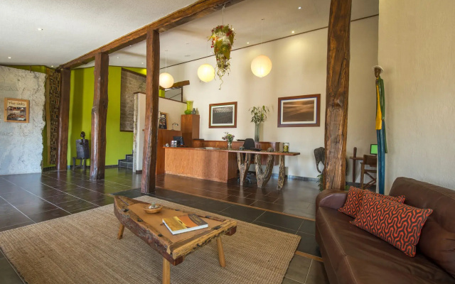 Desert Breeze Lodge