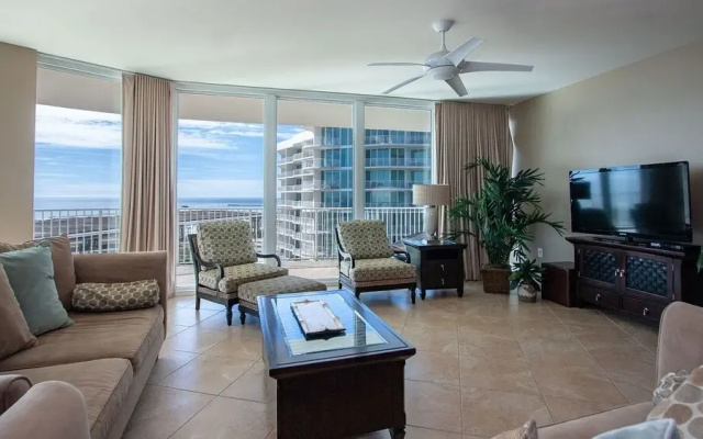 Crc1015 4 Bedroom Condo